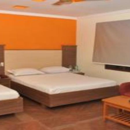 Hotel Pams Mayiladuthurai Luaran gambar
