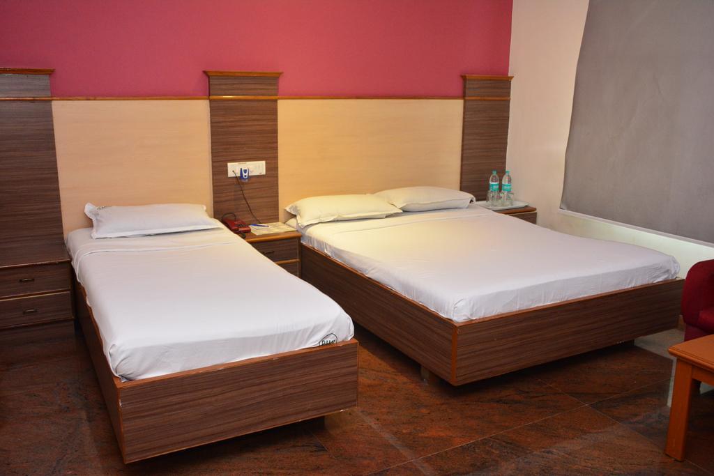 Hotel Pams Mayiladuthurai Luaran gambar