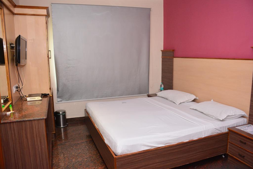 Hotel Pams Mayiladuthurai Luaran gambar