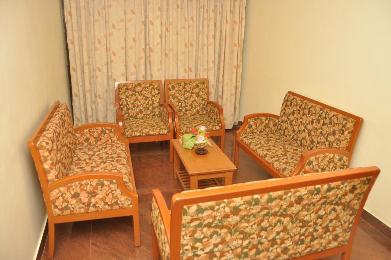 Hotel Pams Mayiladuthurai Luaran gambar