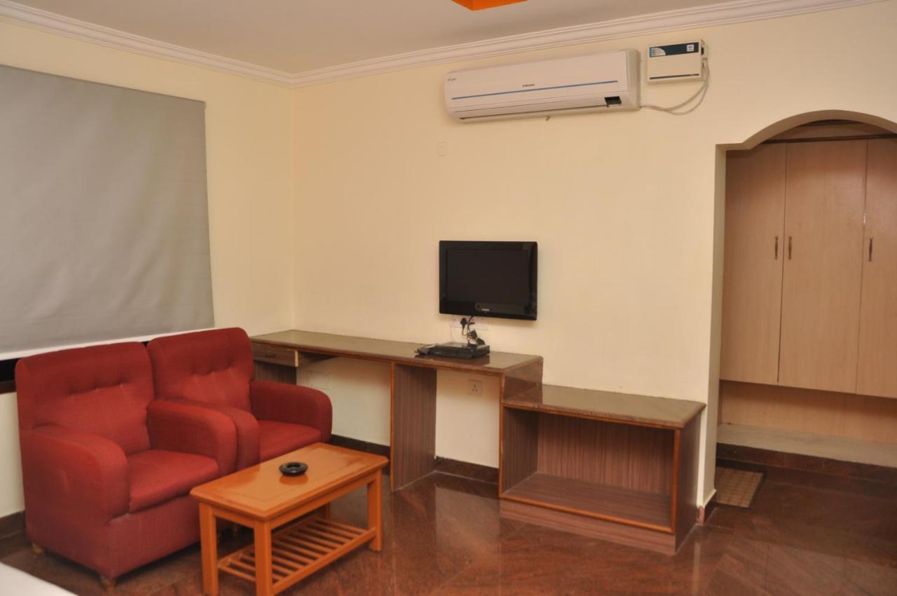 Hotel Pams Mayiladuthurai Luaran gambar