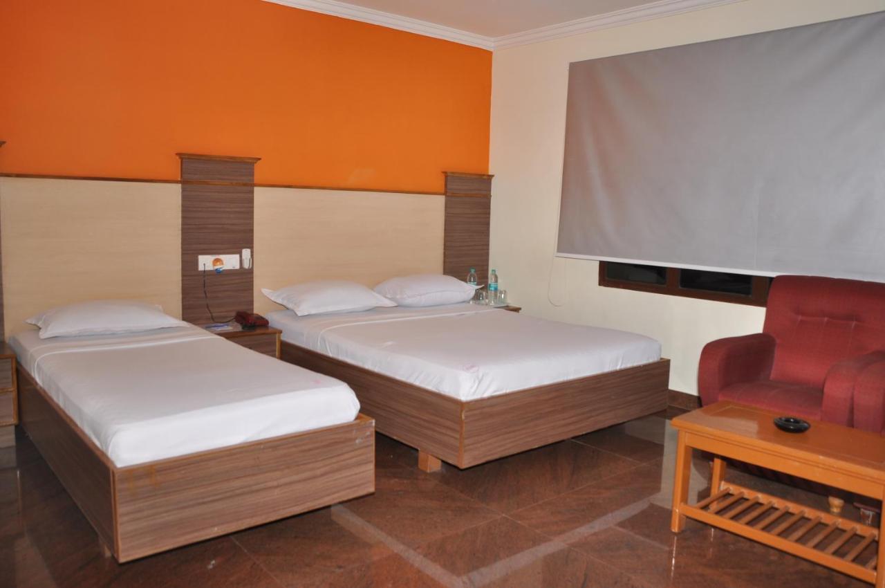 Hotel Pams Mayiladuthurai Luaran gambar