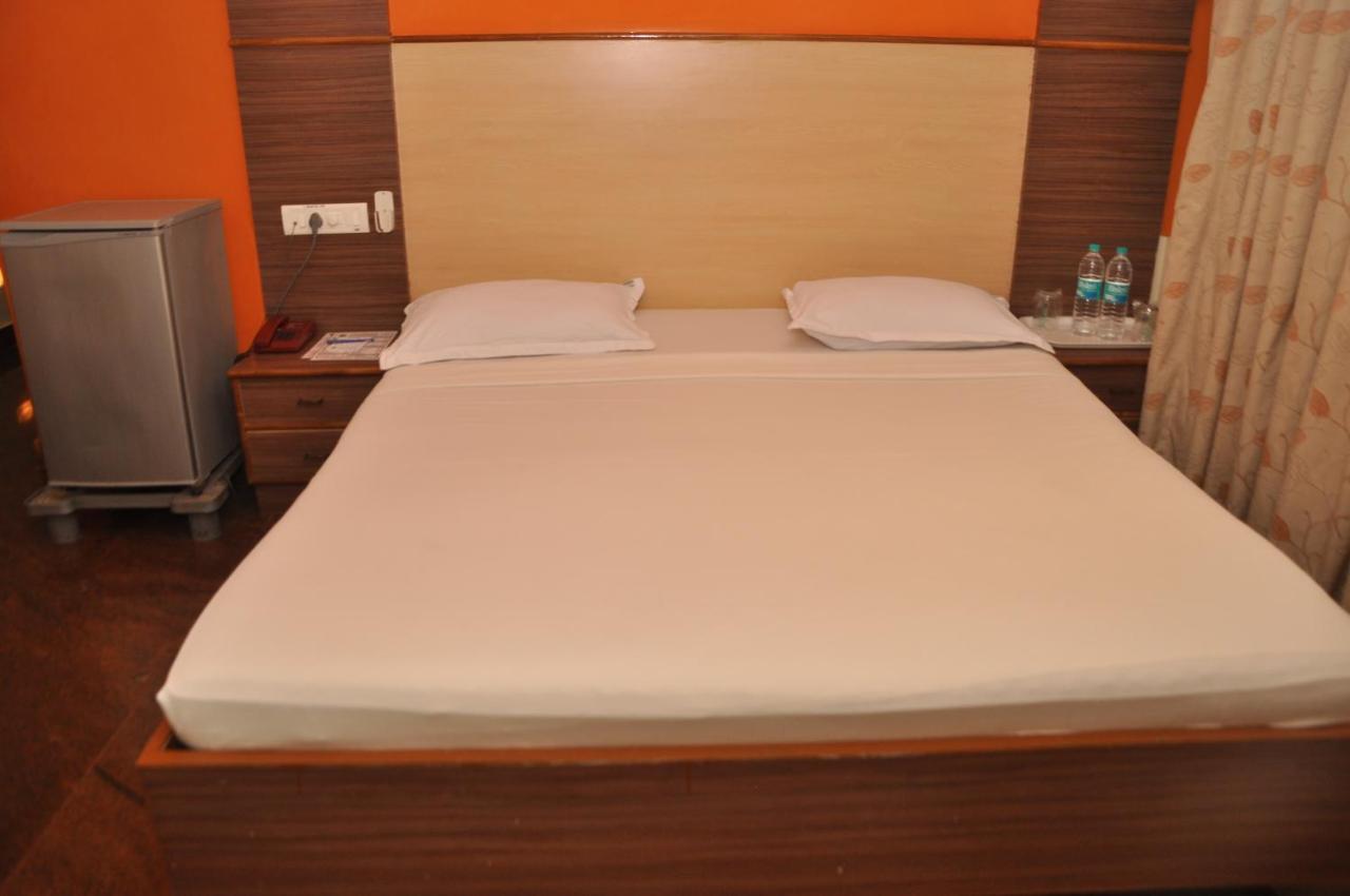 Hotel Pams Mayiladuthurai Luaran gambar