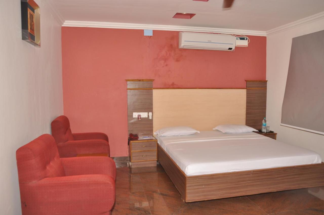 Hotel Pams Mayiladuthurai Luaran gambar